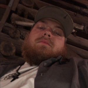 Meet your Posher, Aaron